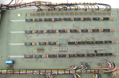 Ems-Polysynthi loom, 3 boards wired